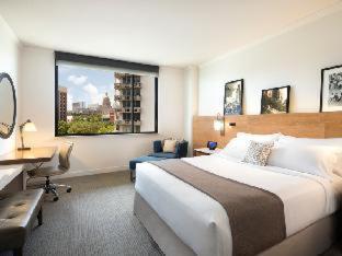 Hotel At&t & Conference Center 4*